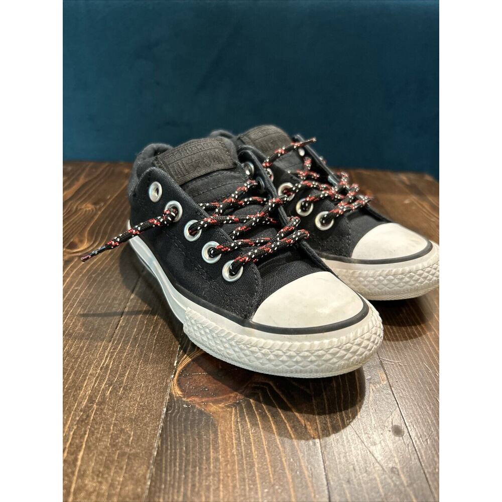 Converse Chuck Taylor All Star Street Slip Kids Size 11 Shoes Black Red 662340F